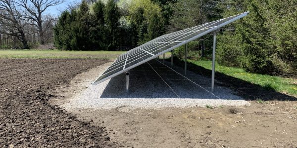 2_ground-mounted-solar-panel